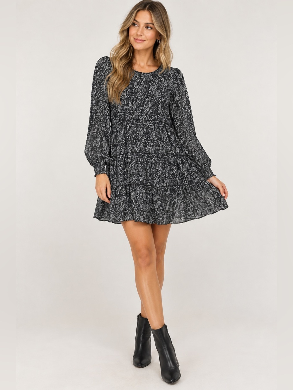 Easel Los Angeles Black Floral Tiered Long Sleeve Mini Dress M
